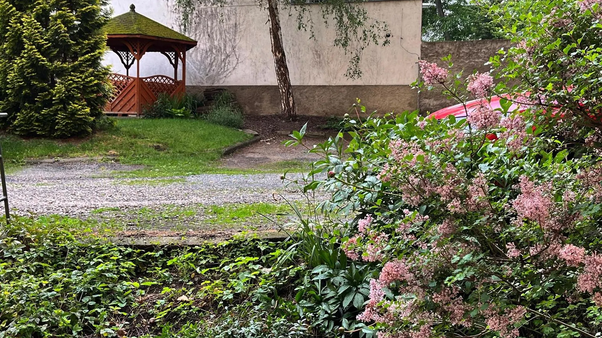Home By The River براغ 0*,  جمهورية التشيك